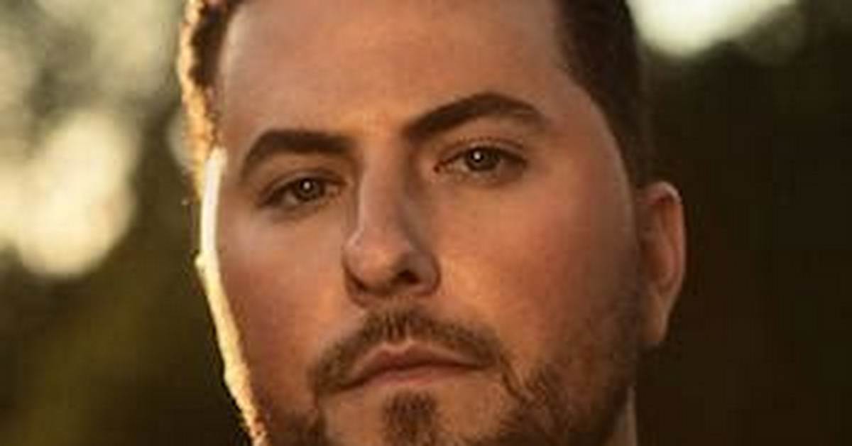 Tyler Farr Net Worth, Age, Height, Bio, Birthday, Wiki!