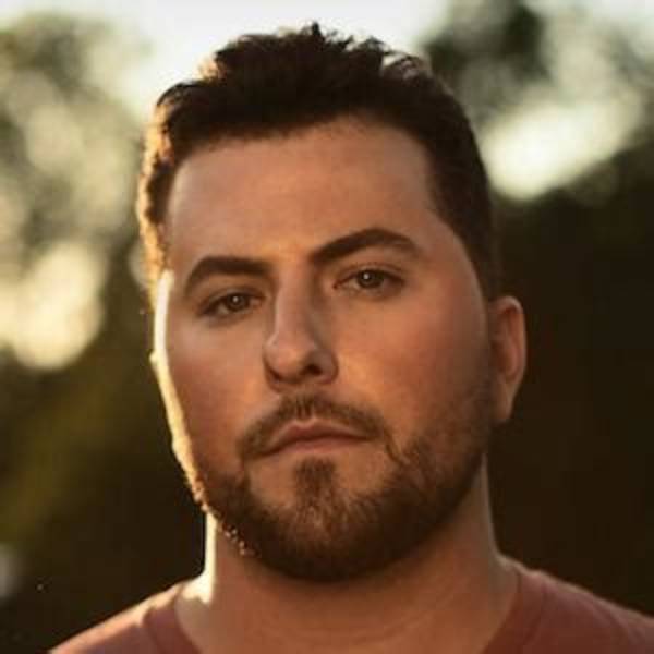 Tyler Farr Net Worth, Age, Height, Bio, Birthday, Wiki!
