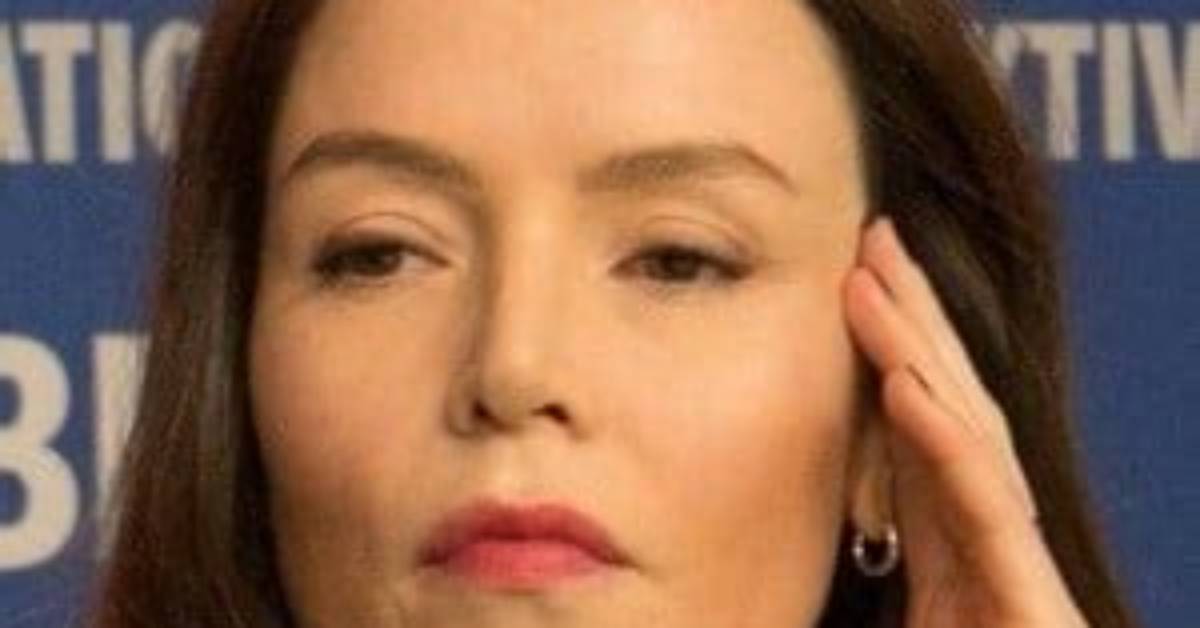 Valene Kane Net Worth, Age, Height, Bio, Birthday, Wiki!