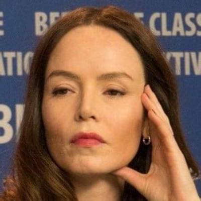 Valene Kane Net Worth, Age, Height, Bio, Birthday, Wiki!