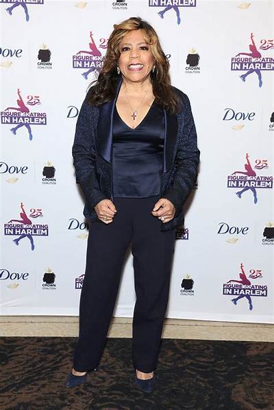Valerie Simpson Net Worth, Age, Height, Bio, Birthday, Wiki!