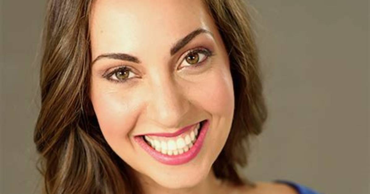 Vanessa Van Edwards Net Worth, Age, Height, Bio, Birthday, Wiki!