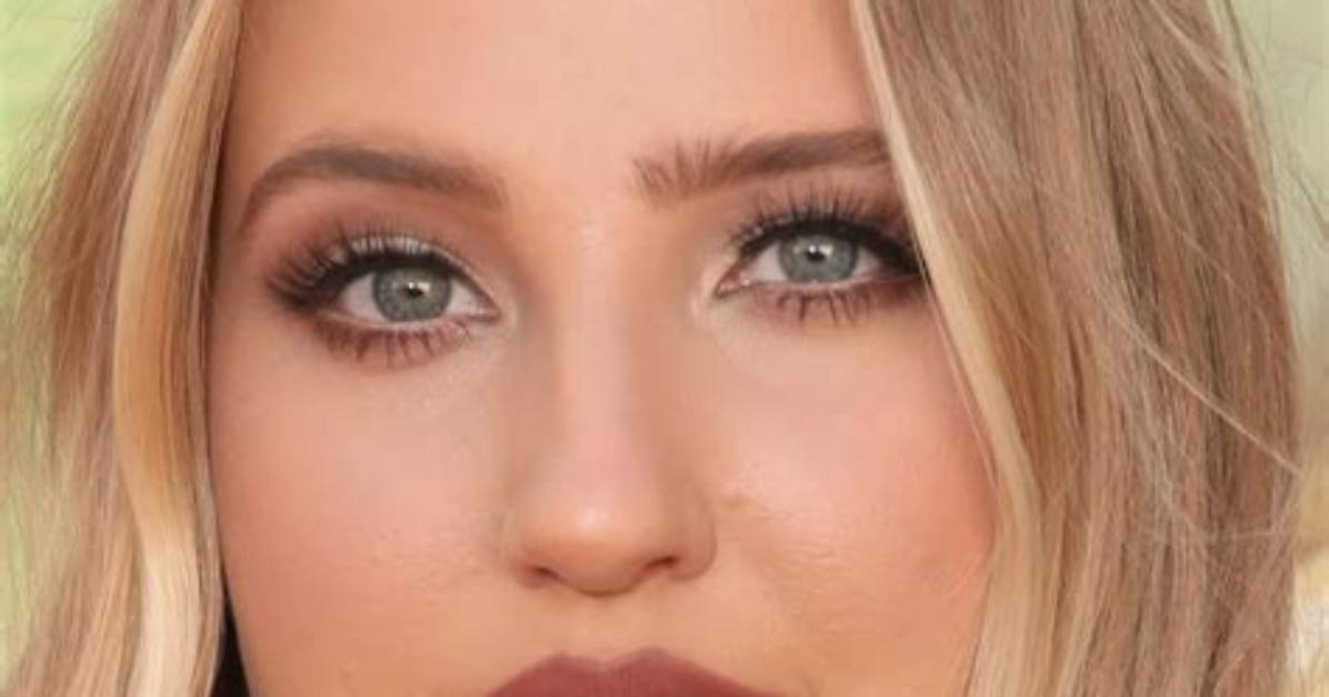 Veronica Dunne Net Worth, Age, Height, Bio, Birthday, Wiki!