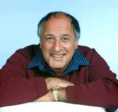 Vic Tayback Net Worth, Age, Height, Bio, Birthday, Wiki!