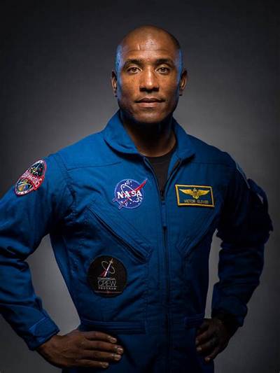 Victor J. Glover Net Worth, Age, Height, Bio, Birthday, Wiki!