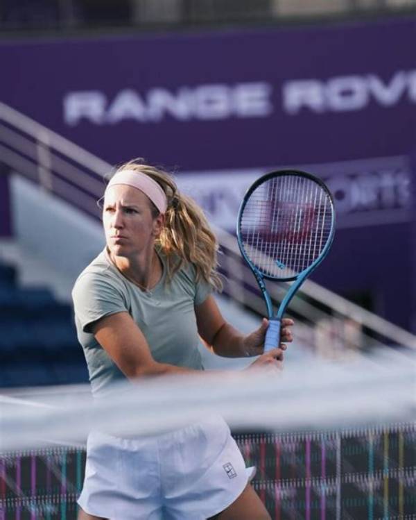 Victoria Azarenka Net Worth, Age, Height, Bio, Birthday, Wiki!