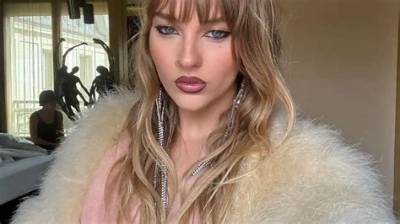 Victoria De Angelis Net Worth, Age, Height, Bio, Birthday, Wiki!