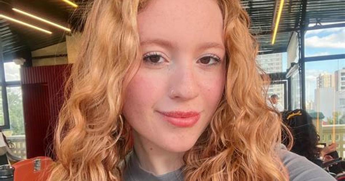 Victoria Diniz - Net Worth, Age, Height, Birthday, Bio, Wiki!