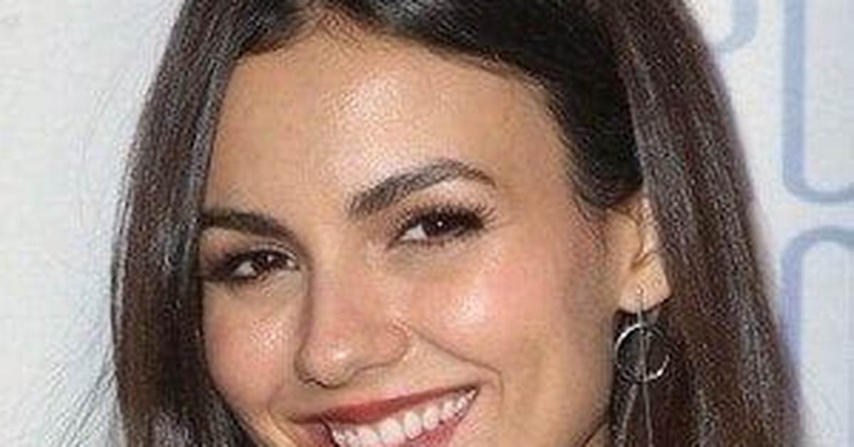 Victoria Justice - Net Worth, Age, Height, Birthday, Bio, Wiki!