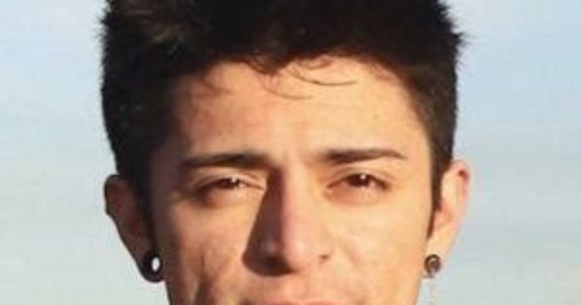 Vince Espinoza - Net Worth, Age, Height, Birthday, Bio, Wiki!