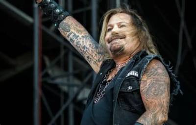 Vince Neil Net Worth, Age, Height, Bio, Birthday, Wiki!
