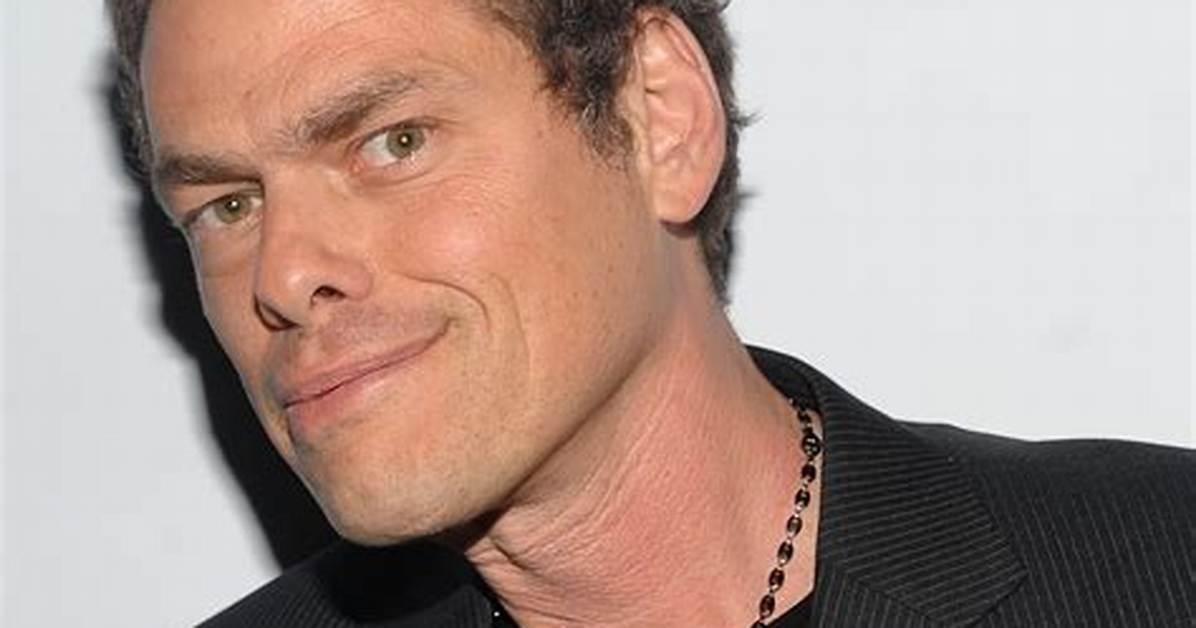Vince Offer - Net Worth, Age, Height, Birthday, Bio, Wiki!