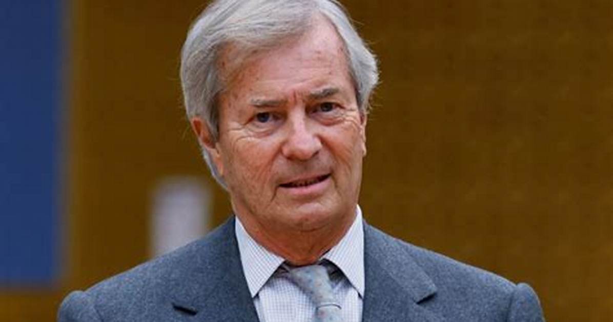 Vincent Bollore - Net Worth, Age, Height, Birthday, Bio, Wiki!
