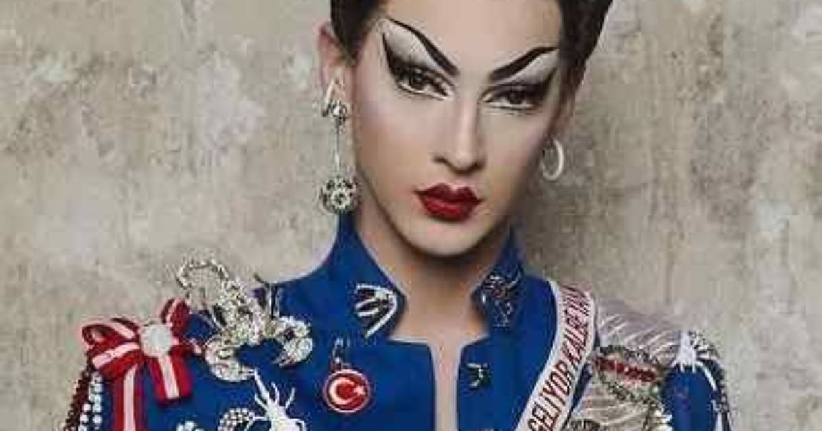 Violet Chachki Net Worth, Age, Height, Bio, Birthday, Wiki!