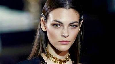 Vittoria Ceretti Net Worth, Age, Height, Bio, Birthday, Wiki!
