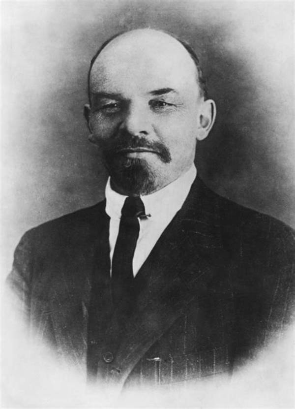 Vladimir Lenin - Net Worth, Age, Height, Birthday, Bio, Wiki!