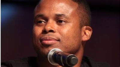 Walter Jones Net Worth, Age, Height, Bio, Birthday, Wiki!