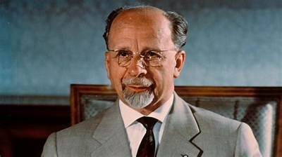 Walter Ulbricht Net Worth, Age, Height, Bio, Birthday, Wiki!