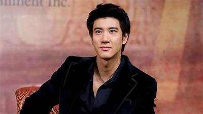Wang Leehom Net Worth, Age, Height, Bio, Birthday, Wiki!