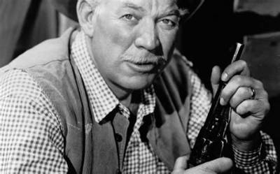 Ward Bond Net Worth, Age, Height, Bio, Birthday, Wiki!