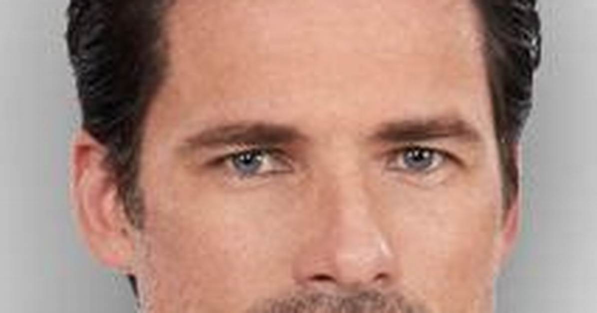 Warren Christie Net Worth, Age, Height, Bio, Birthday, Wiki!