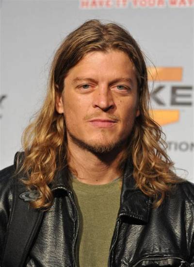 Wes Scantlin - Net Worth, Age, Height, Birthday, Bio, Wiki!
