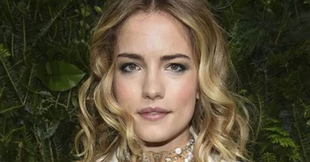Willa Fitzgerald Net Worth, Age, Height, Bio, Birthday, Wiki!