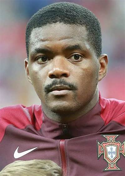 William Carvalho Net Worth, Age, Height, Bio, Birthday, Wiki!
