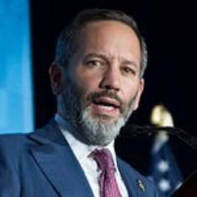 William Derrough - Net Worth, Age, Height, Birthday, Bio, Wiki!