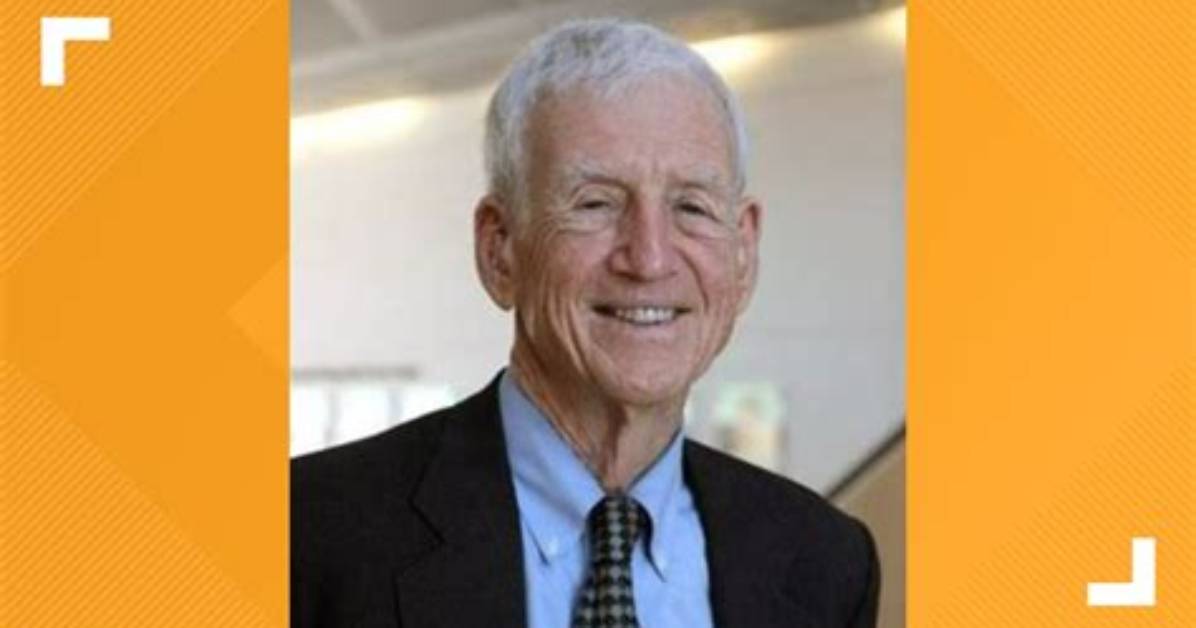 William H Danforth Net Worth, Age, Height, Bio, Birthday, Wiki!