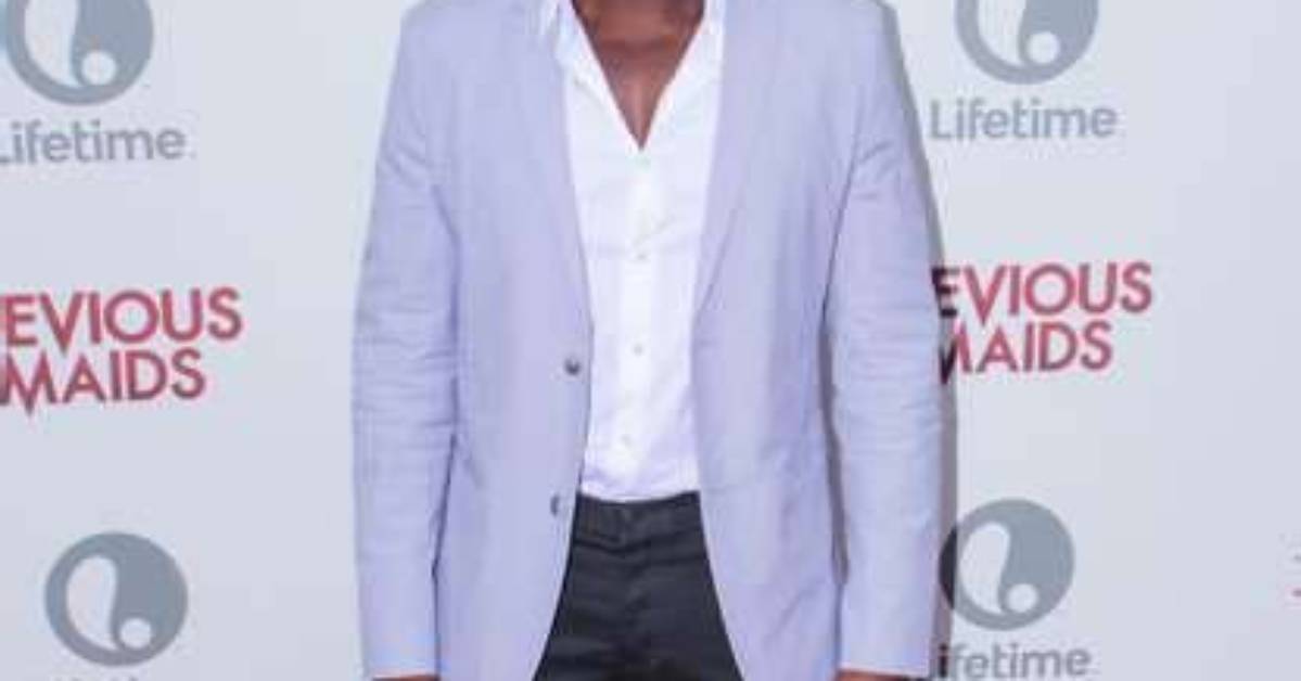 Wole Parks - Net Worth, Age, Height, Birthday, Bio, Wiki!