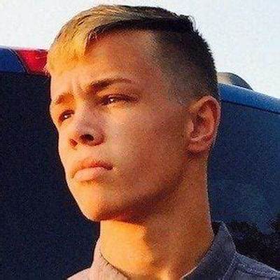 Wyatt Peverill - Net Worth, Age, Height, Birthday, Bio, Wiki!
