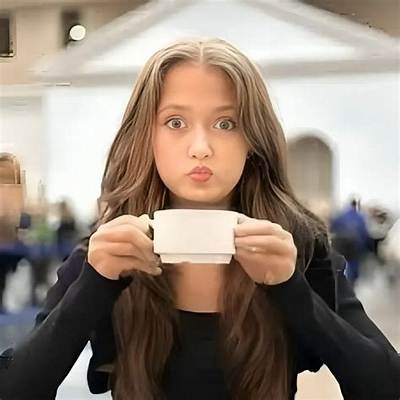Yana Cherepanova - Net Worth, Age, Height, Birthday, Bio, Wiki!
