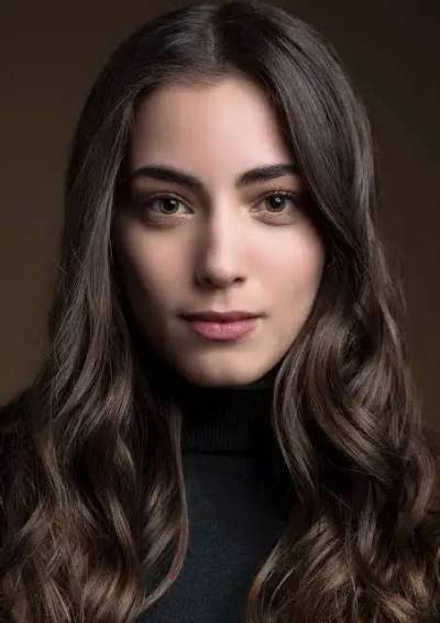 Yare Santana - Net Worth, Age, Height, Birthday, Bio, Wiki!