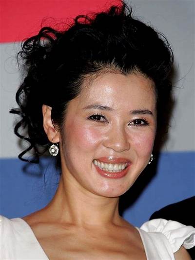 Yu Nan Net Worth, Age, Height, Bio, Birthday, Wiki!