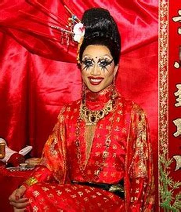 Yuhua Hamasaki - Net Worth, Age, Height, Birthday, Bio, Wiki!