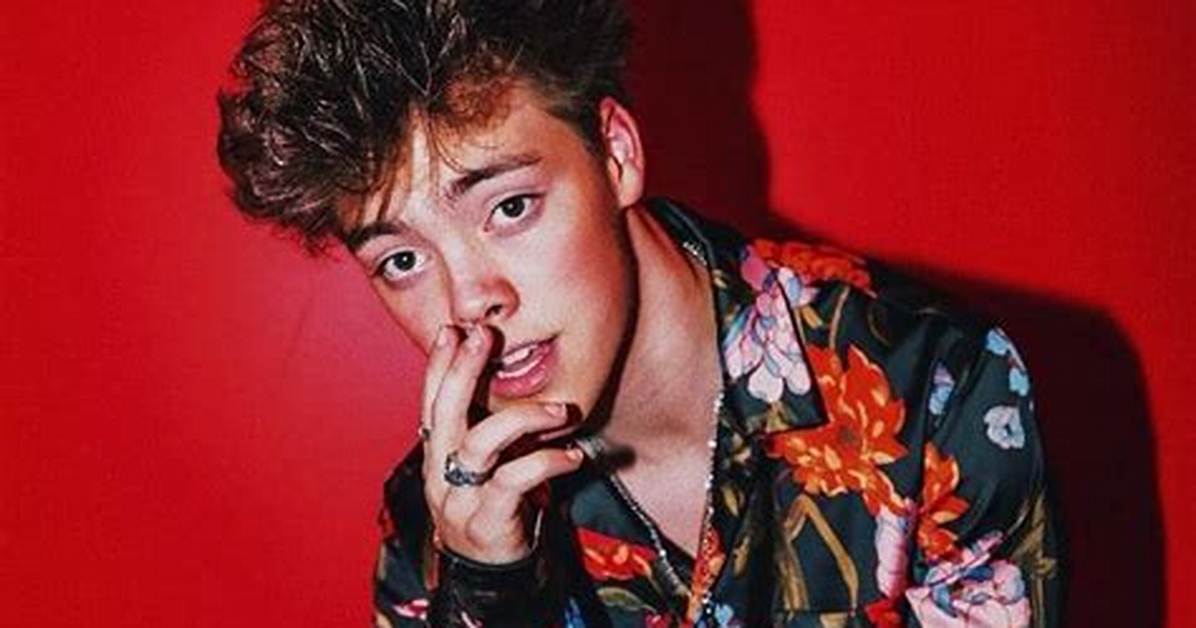 Zach Herron Net Worth 2024, Age, Height, Bio, Birthday, Wiki!