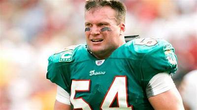 Zach Thomas Net Worth, Age, Height, Bio, Birthday, Wiki!