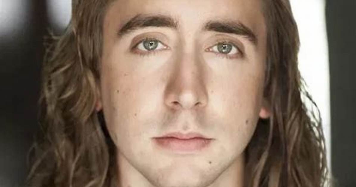 Zachary Gibson - Net Worth, Age, Height, Birthday, Bio, Wiki!