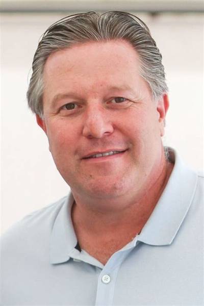 Zak Brown Net Worth, Age, Height, Bio, Birthday, Wiki!