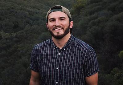 Zane Hijazi Net Worth, Age, Height, Bio, Birthday, Wiki!