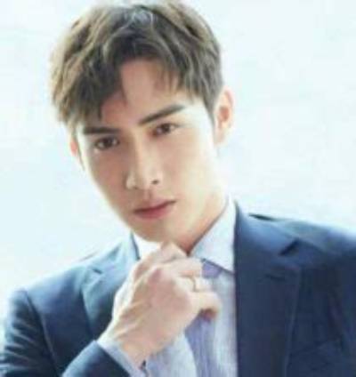 Zhang Binbin - Net Worth, Age, Height, Birthday, Bio, Wiki!