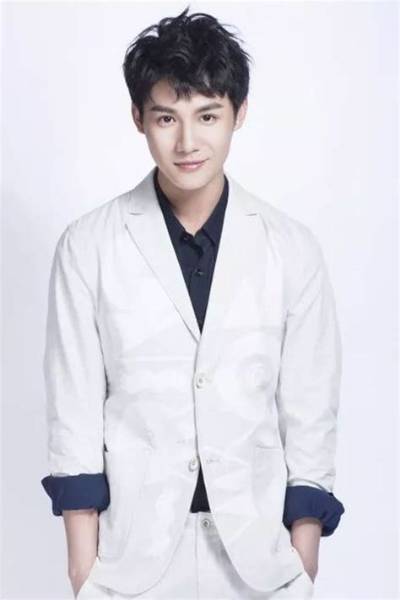 Zheng Yecheng - Net Worth, Age, Height, Birthday, Bio, Wiki!