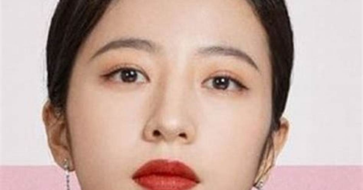 Zhou Yutong - Net Worth, Age, Height, Birthday, Bio, Wiki!
