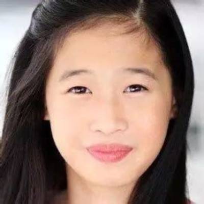 Zoe Manarel - Net Worth, Age, Height, Birthday, Bio, Wiki!