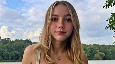 Zoe Moore - Net Worth, Age, Height, Birthday, Bio, Wiki!