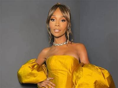Zuri Hall Net Worth, Age, Height, Bio, Birthday, Wiki!