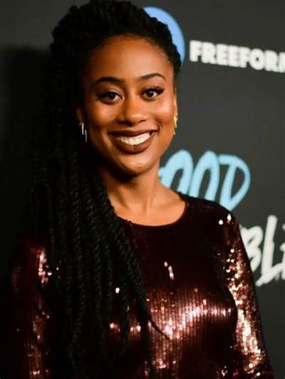 Zuri Mcdaniels Net Worth, Age, Height, Bio, Birthday, Wiki!